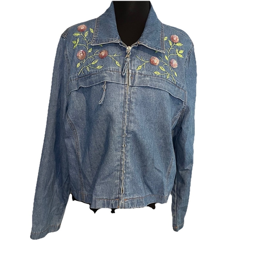 Vintage BXB Denim Jacket with Floral Embroidery - Size Large